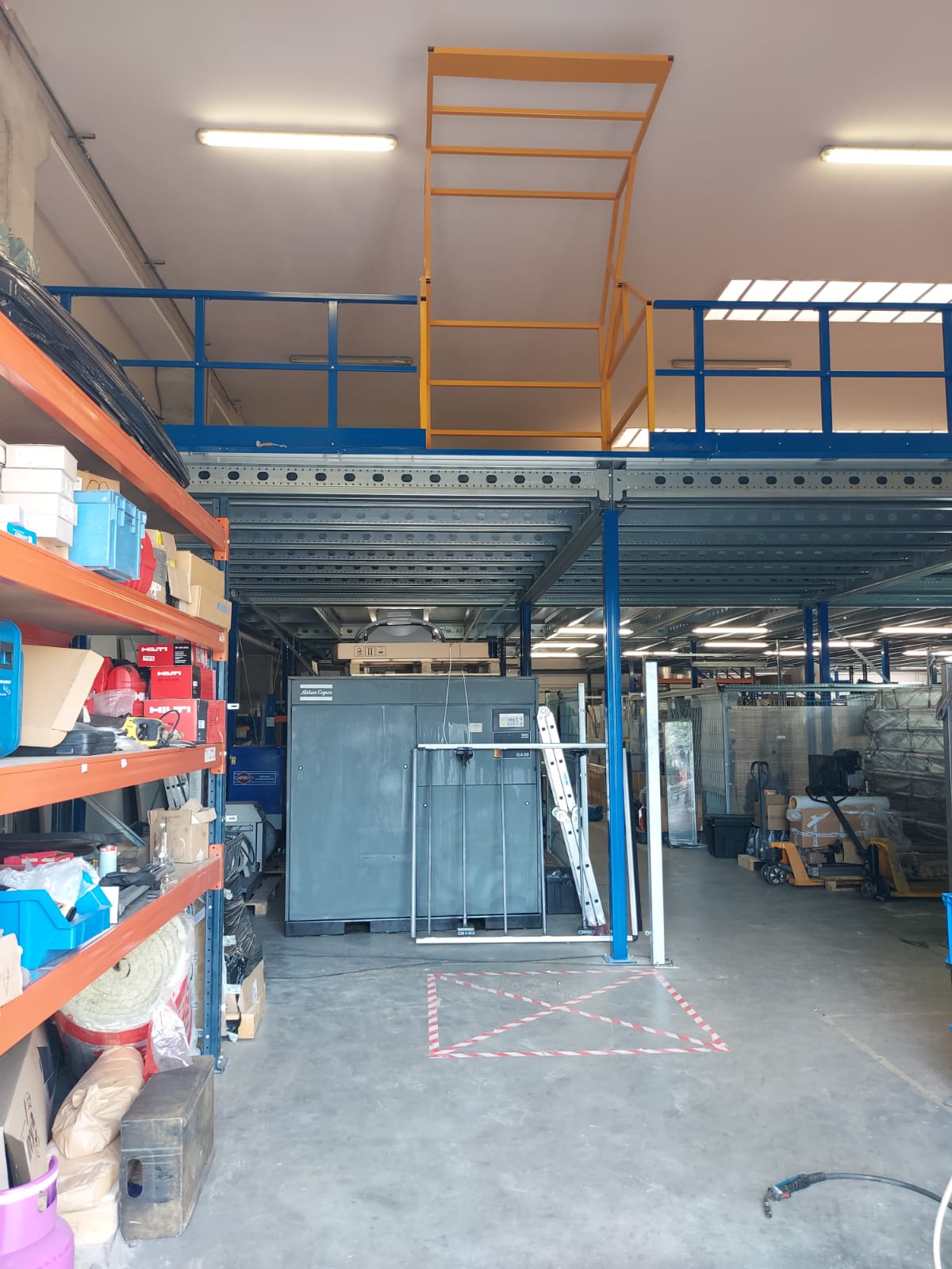 Warehouse Mezzanine – Długołęka